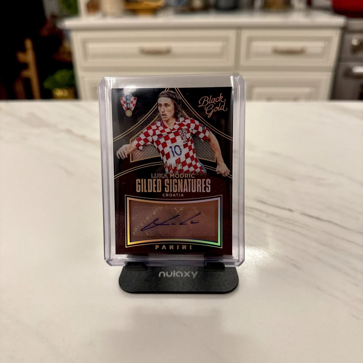 FIFA World Cup Soccer Croatia Autographed Sports Trading Cards