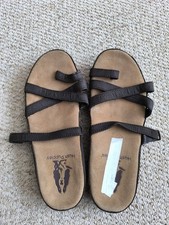 Hush Puppies, Helina, Brown, Flat Sandals, Size 6, Adjustable Straps