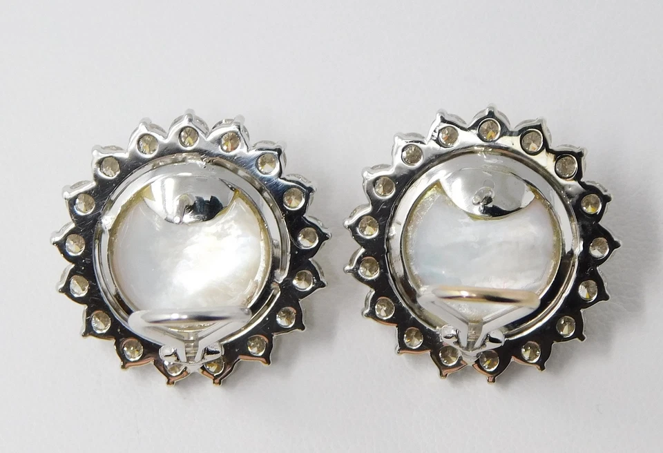 14-15k Gold Pair of Mabe Pearl & Halo Diamond Floral Omega Back Earrings B9106 - Image 3 of 4