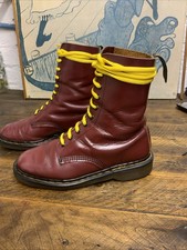 VINTAGE MADE IN ENGLAND DR MARTENS OXBLOOD RED UK 6 Boots 10 Hole 1490 skin girl