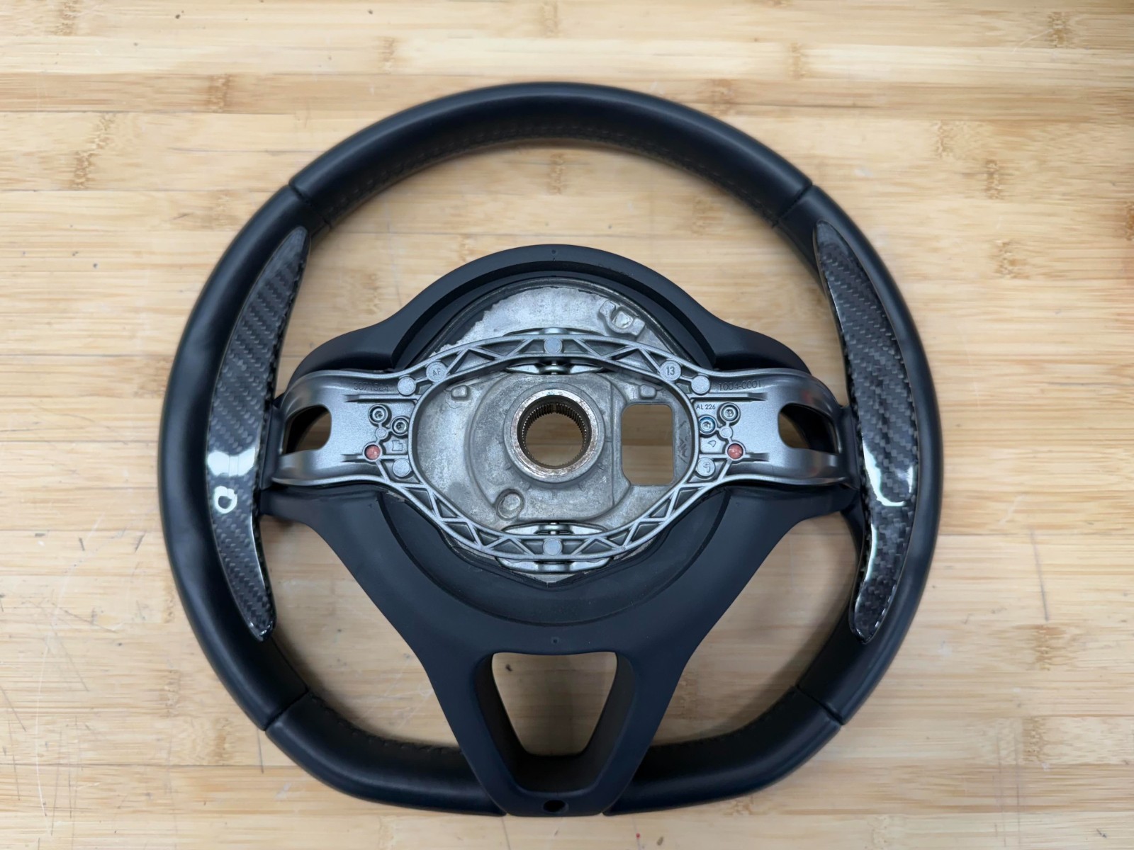 OEM McLaren Alcantara steering wheel with Paddle Shifters / 14NC087CP-28SW012