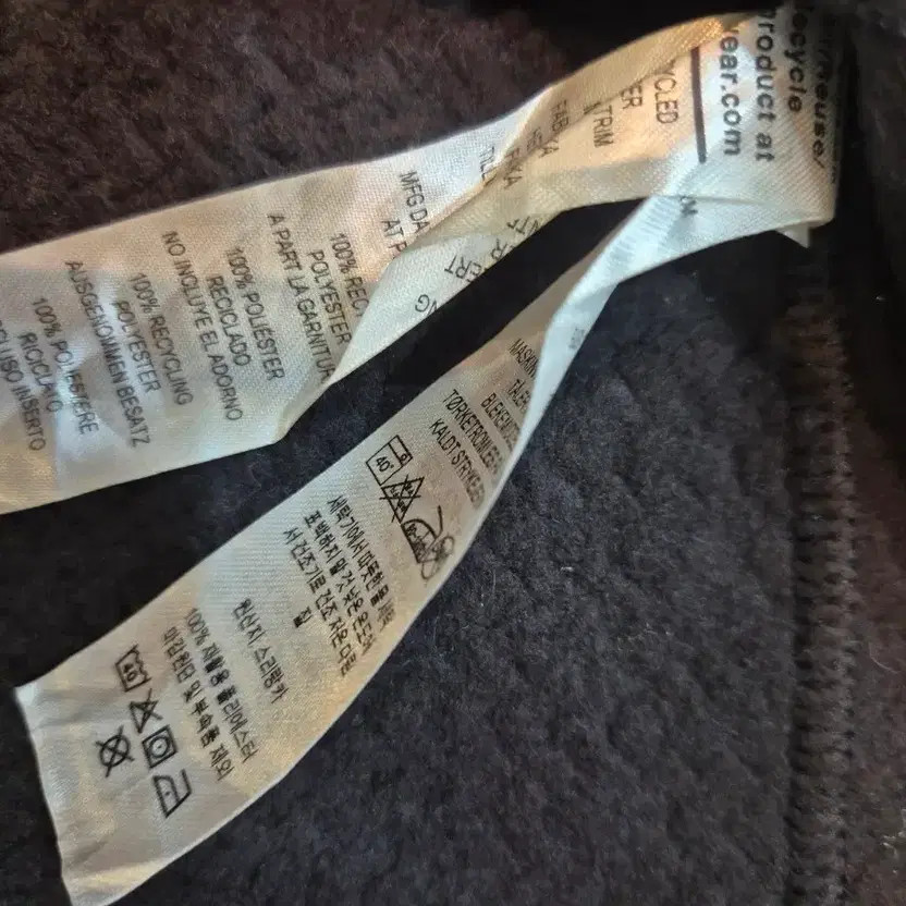 Patagonia R1 Air Women's Black Half-Zip Sweater thumbnail 3