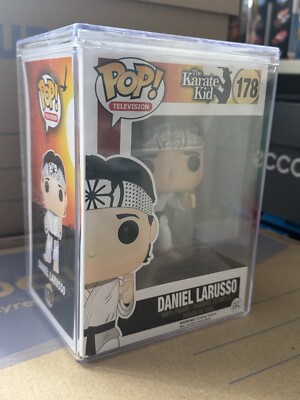 FunKo フィギュアThe Karate Kid Daniel Larusso s-l400.jpg