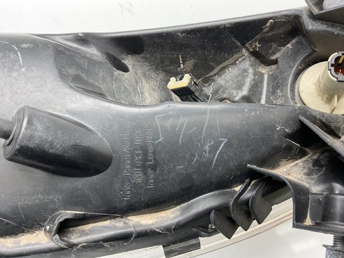 2011 2012 2013 2014 Nissan Yuke Left Driver Side Turn Signal Light Lamp OEM - Picture 11 of 15