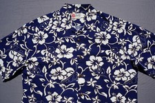 Hilo Hattie USA Made Short Sleeve Button Front Casual Hawaiian Shirt. XL, EUC!!