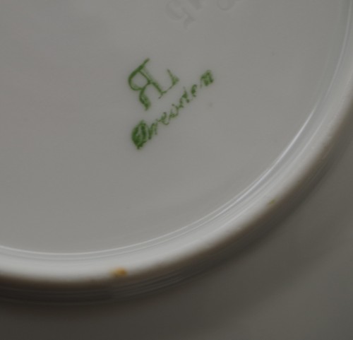 DRESDEN GERMANY PORCELAIN SET OF 9 BREAD AND BUTTER PLATES HAND PAINTED 1900 - Picture 6 of 8