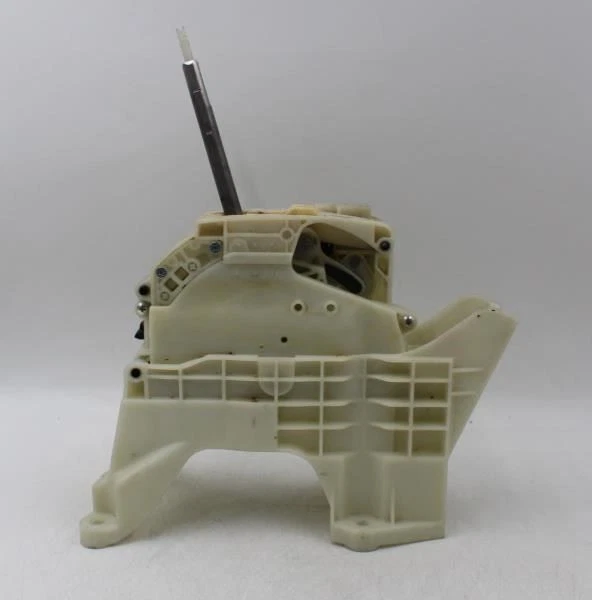 2017 KIA NIRO CENTER CONSOLE AUTOMATIC GEAR SHIFTER OEM #9159 - Image 3 of 4