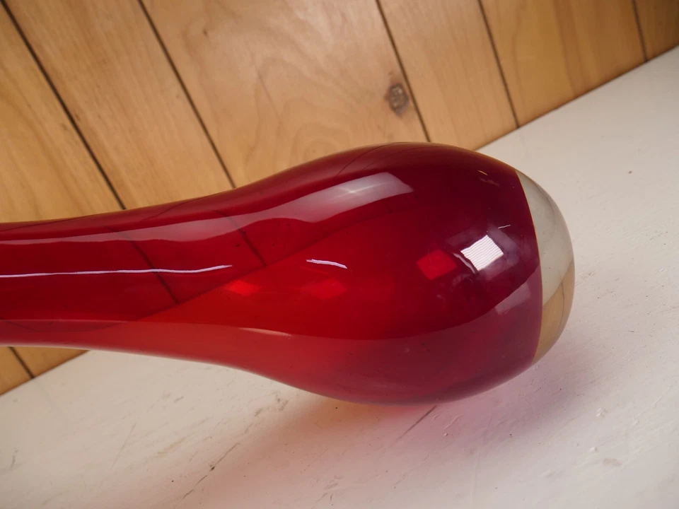 Pier 1 vaso de vidro vermelho rubi soprado à mão grande decoração de mesa 17" Tailândia - Imagem 2 de 4