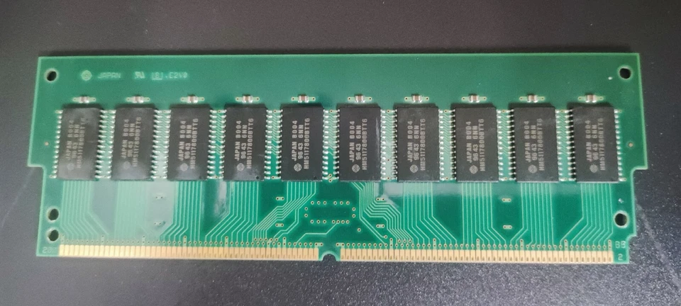 Sun Microsystems HB56A2144SU-6B.TA 64MB Server Memory Module - Immagine 2 di 3