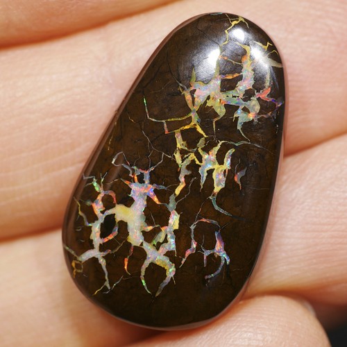 Boulder Matrix Opal Multicolor 28.09 ct Queensland - Australien - Bild 3 von 3