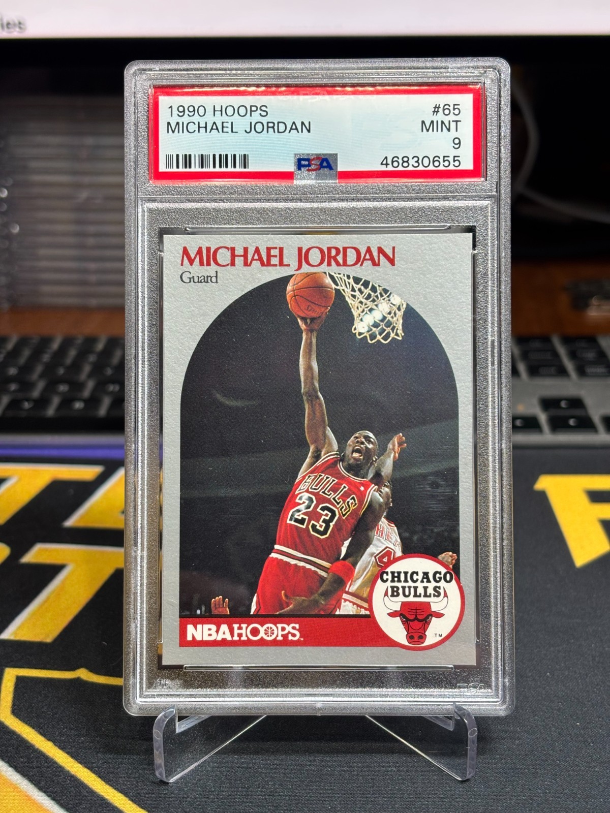 1990 Hoops MICHAEL JORDAN PSA 9 NBA Chicago Bulls