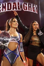 Wren Sinclair & Kendal Grey SUPPORT 8" x 10" OR 4" x 6" Photo #2 NXT