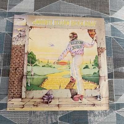 Elton John Goodbye Yellow Brick Road Vinyl 2LP Tri-fold MCA2-10003 EX/VG+