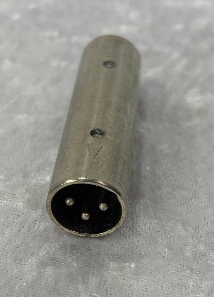 2 Pairs Switchcraft M to M and F to F adapters - Image 4 of 4