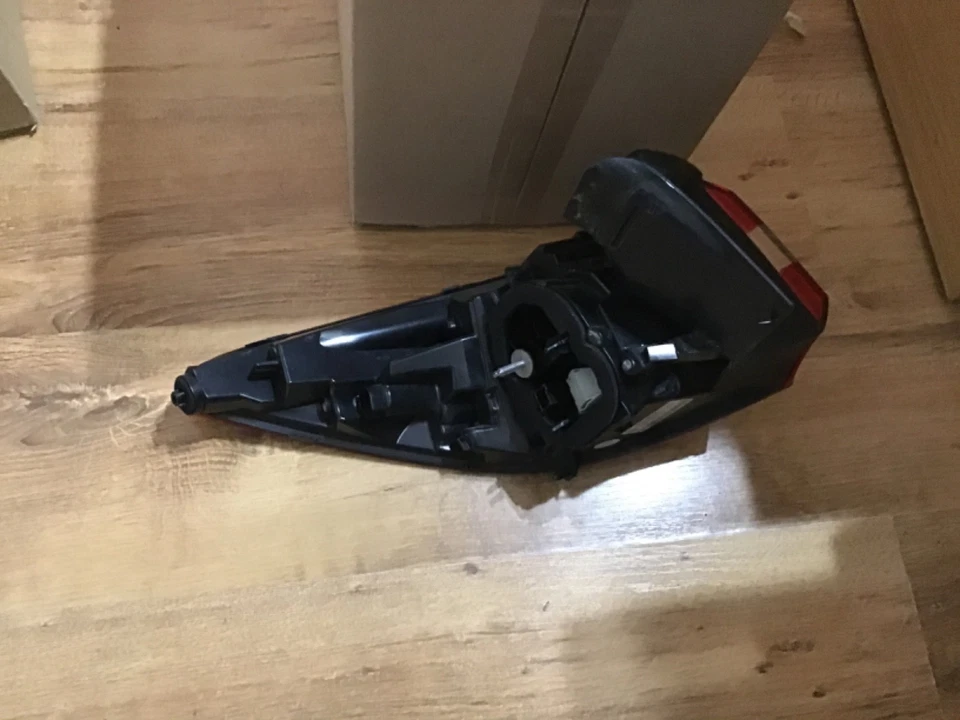 Genuine New VAUXHALL GRANDLAND X DRIVERS TAIL LIGHT LAMP RIGHT  2017-2021 - Image 2 of 3
