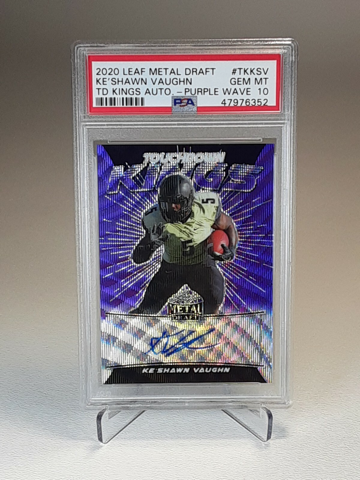 Ke'Shawn Vaughn Leaf Metal Draft Touchdown Kings Autographs #TKKSV Purple Wave