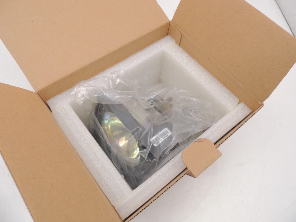 Nuevo en Caja Sanyo POA-LMP18 Lámpara Proyector PARA PLC-SP20N PLC-XP10BA PLC-XP10CA Foto 3 de 4