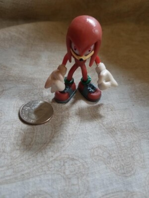 segasonic the hedgehog 3'' Knuckles Figure