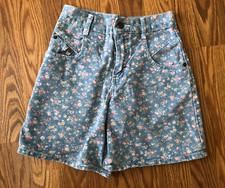 Vintage Palmetto's 1980s girls flowered jeans shorts see see measurements