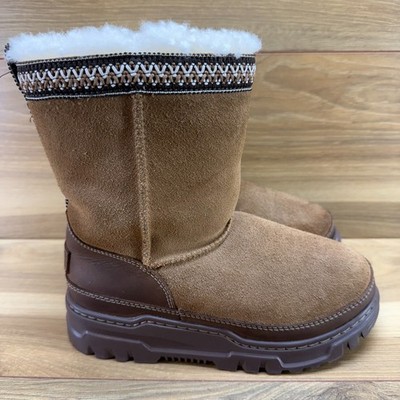 UGG TrailGazer Short Girls Youth 3 Chestnut Suede Shearling Fur Sherpa Chunky