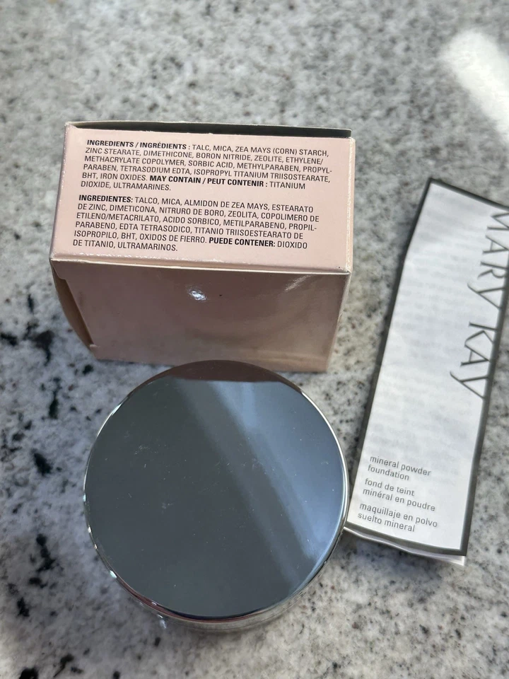 MARY KAY MINERAL POWDER FOUNDATION BEIGE 0.5 #028022 - Image 3 of 4