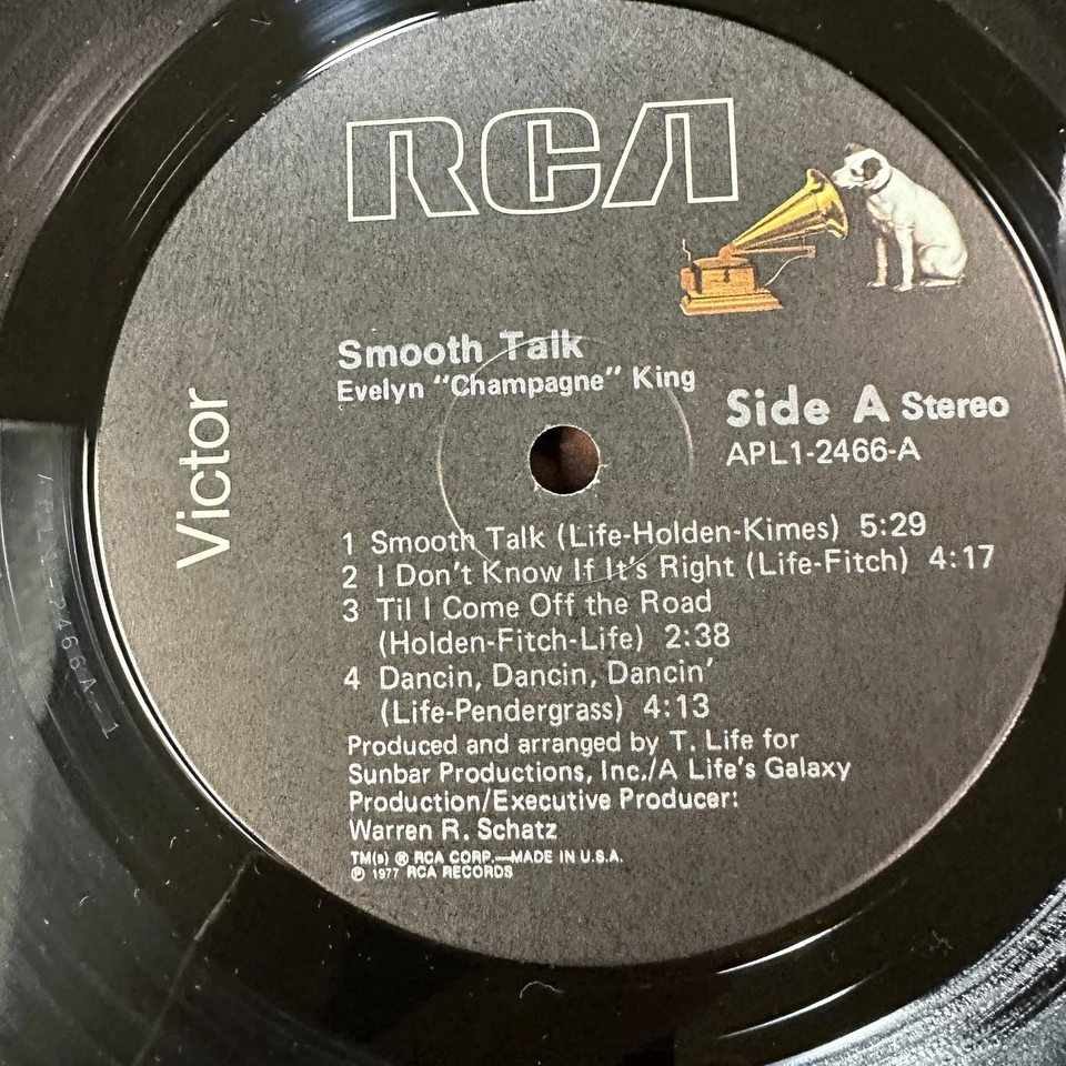 Smooth Talk Champagne Record Vinyl Evelyn King RCA Victor APL1-2466 - Image 3 of 4