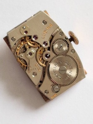 Fabrique d'Ebauches de Fleurier calibre FEF 130 movement for parts/restoration.