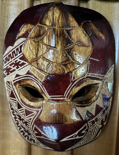 VINTAGE HANDCRAFTED WOODEN TRIBAL WALL MASK