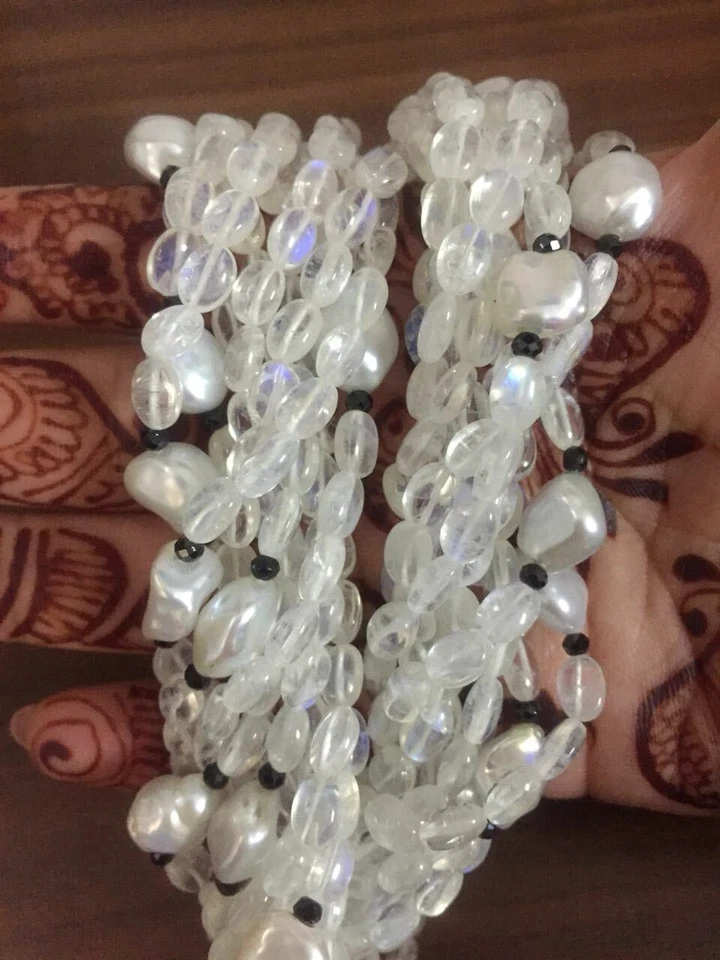 Collar de perlas barrocas de piedra lunar arco iris de 9 hilos, cuentas de piedra lunar, joyería nupcial Foto 2 de 4