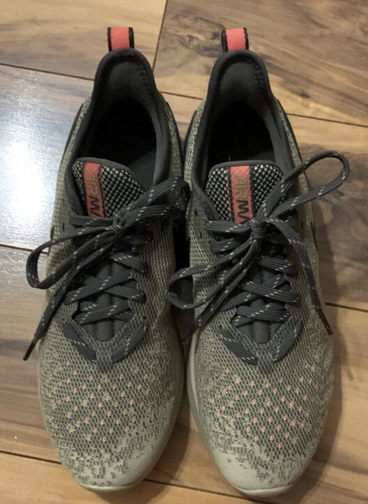 Nike Air Max Sequent 4 Womens Running Shoes Size 7 Olive eBay