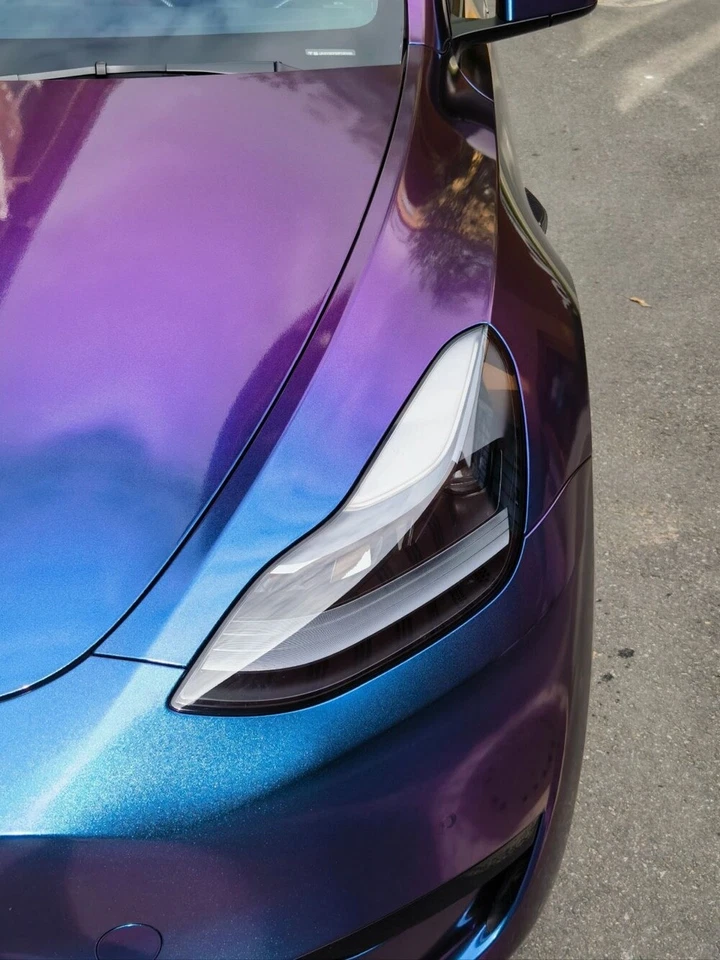 Envoltura de película de vinilo azul púrpura camaleón metálico brillante premium sin burbujas de aire Foto 3 de 4
