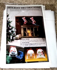 Artcraft Concepts Christmas Holiday Crewel Embroidery Kit  gift bags  3787