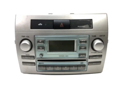 TOYOTA COROLLA E13 CAR AUDIO HI FI PLAYER AUTORADIO 86120-0F010 - Bild 1 von 2