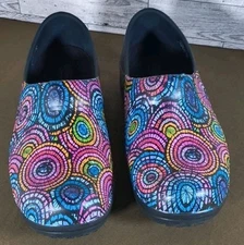 Crocs Neria Pro II Women's Size 8 Dual Comfort Slip On Clog Colorful