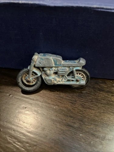 VINTAGE LESNEY MATCHBOX HONDA SUPERFAST MOTORCYCLE Played Hard Loads Of Patina