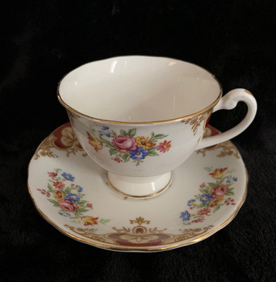 Vintage Clarence England Fine Bone China Tea Cup & Saucer Set Red Floral 1970s