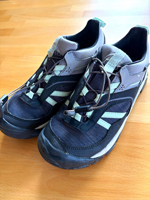 Quechua Wanderschuhe Waterproof Mesh EUR 36 Schwarz/Grau/Grün