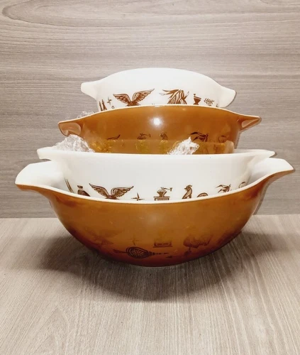 Pyrex Early American Nesting Cinderella Bowl Set of  4, # 441-444