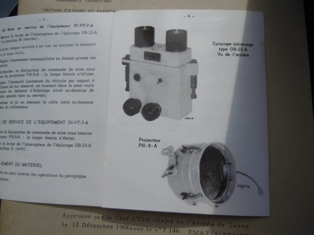 Coffre de transport KO 488 A pour binoculaire épiscope OB-23-A pour infrarouge char AMX-30 vision nocturne militaria armée Française collection - Collection