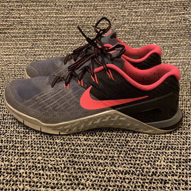 nike metcon 3 grey