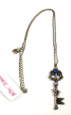 NEW BETSEY JOHNSON BRASS TONE CHAIN,BLUE,CLEAR CRYSTAL KEY CHARM LONG NECKLACE