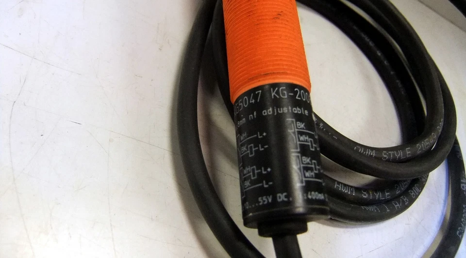 Efector KG-2008-FRKG/NI/PH KG5047 10-55 V DC Capacitive Proximity Sensor - Image 2 of 3