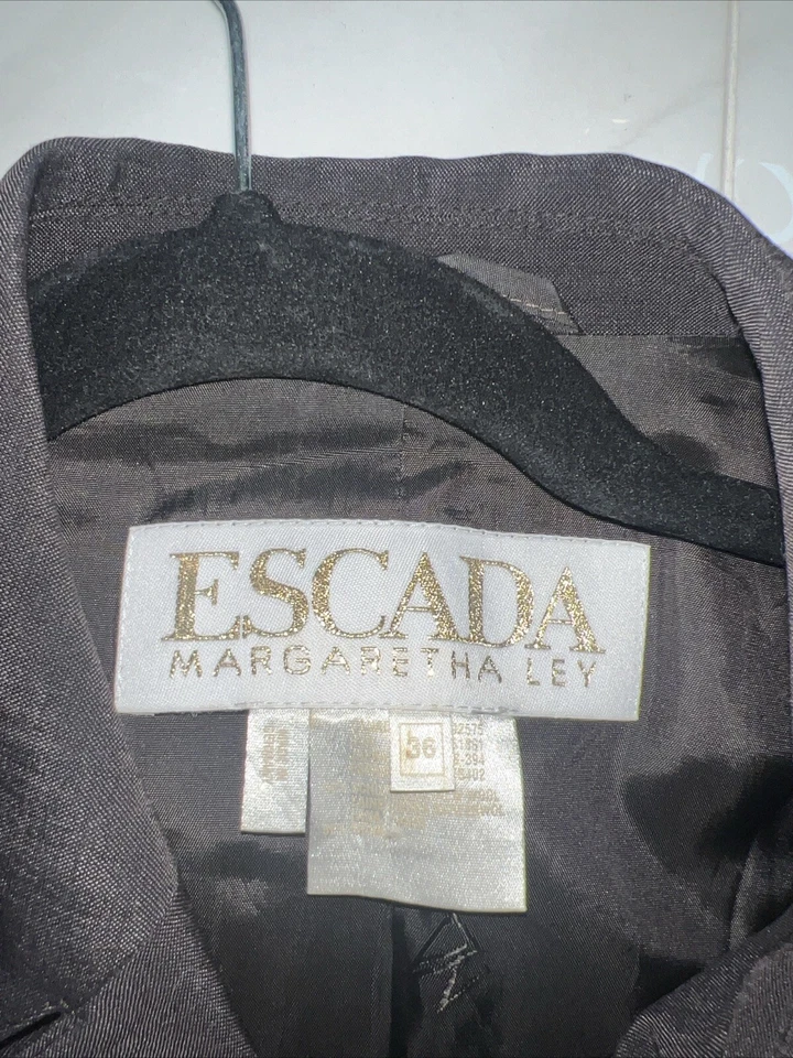 Vintage ESCADA By Margaretha Ley Women's Brown Suit Two Piece, Size 36 - Image 2 of 4