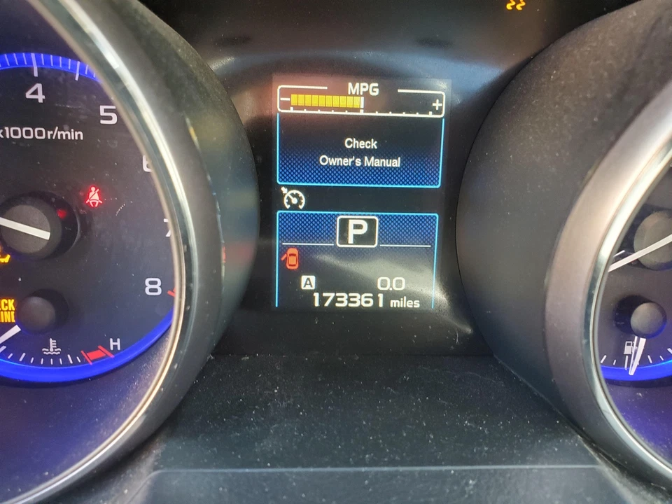 Pinza de freno trasera izquierda Subaru Legacy 2015 Foto 2 de 3