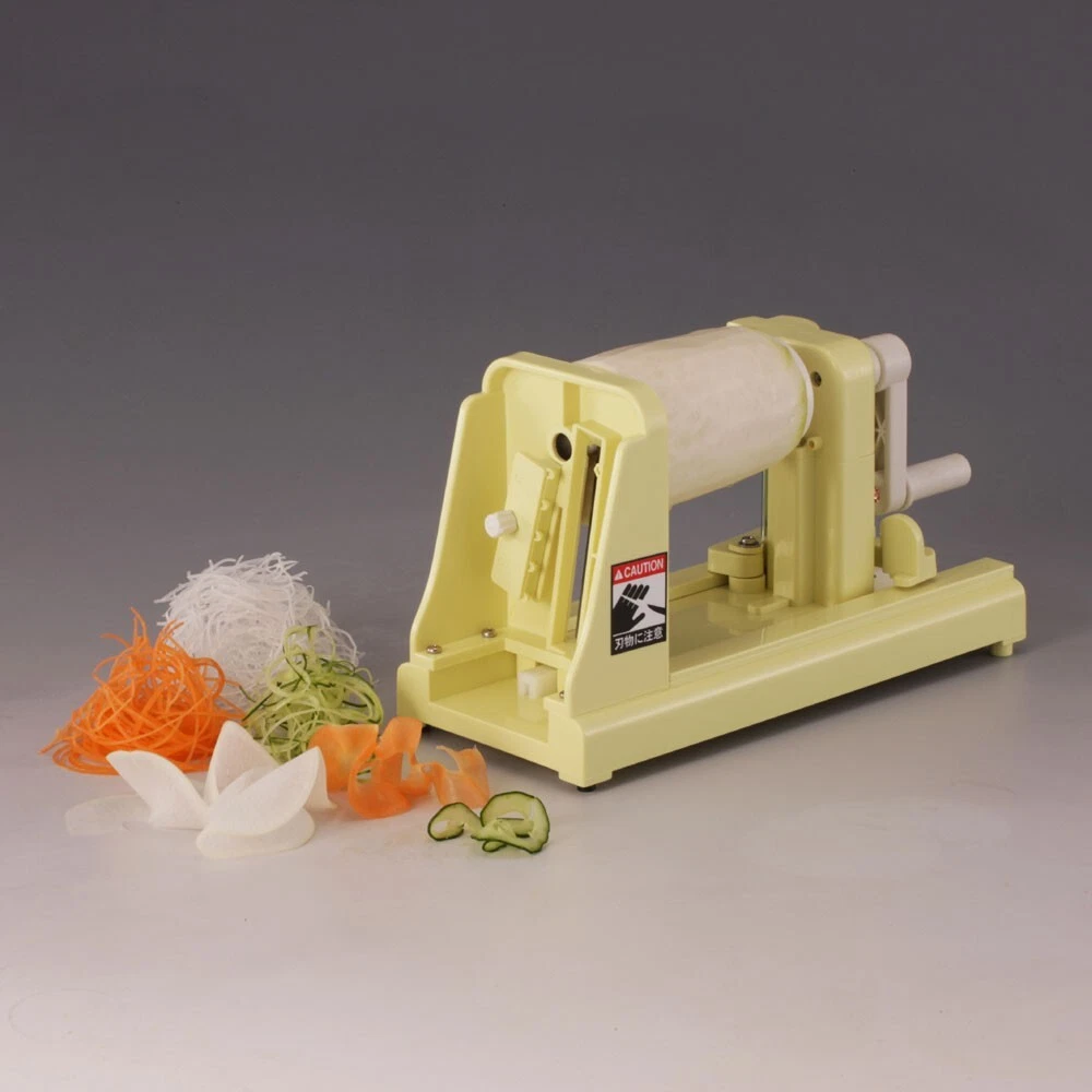 Chiba Tsumakiri Kun Rotary Vegetable Shredder Manual Spiral Garnish Tsuma Slicer