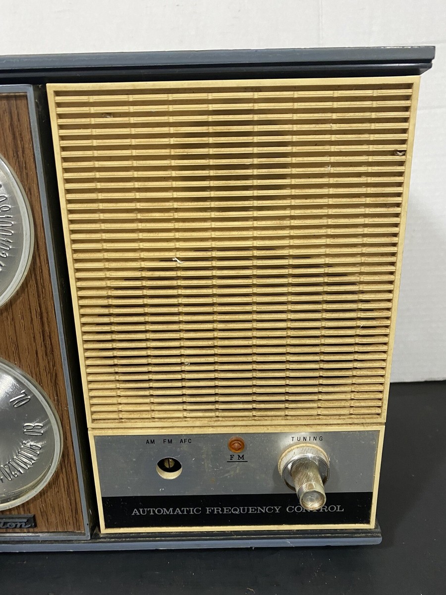 Vintage Audition AM/FM Radio 4 Speaker Radio Made in Japan PARTS