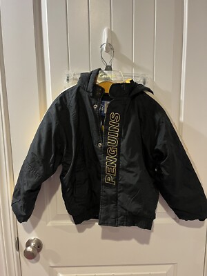 Vintage 1990's Pittsburgh Penguins Starter Puffer Hooded Coat