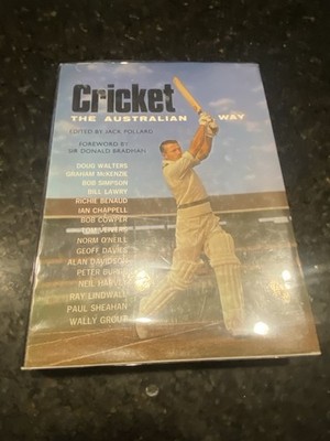 Cricket The australian way Hardcover 1968 