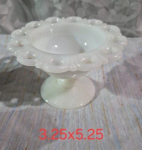 Vintage Anchor Hocking Old Colony Lace Edge Milk Glass Pedestal Candy Dish
