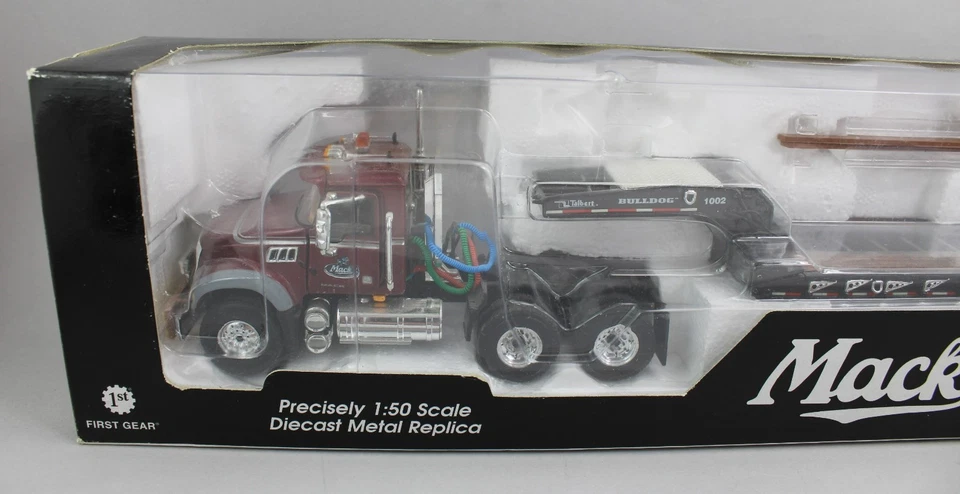 1:50 FIRST GEAR *MACK GRANITE* Semi w/Talbert BULLDOG Tri-Axle LOWBOY TRAILER - Image 2 of 3